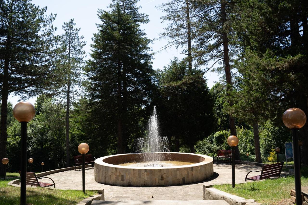 Hotel Velista Voneshta Voda ภายนอก รูปภาพ