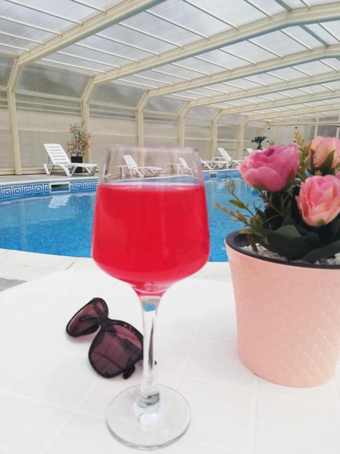 Hotel Velista Voneshta Voda ภายนอก รูปภาพ